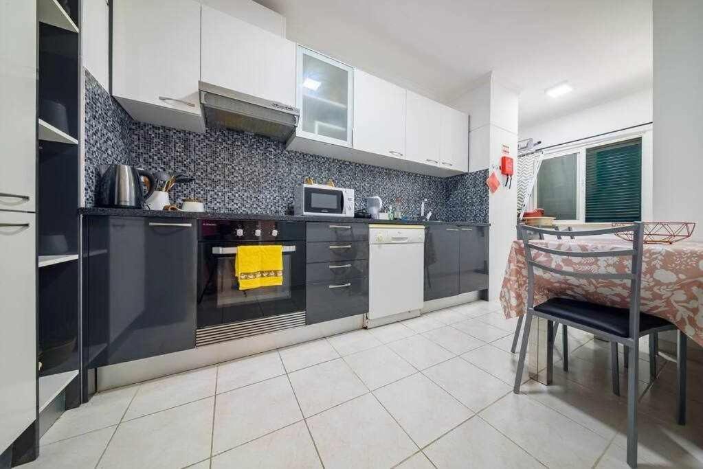 Azenha Apartment Канису Экстерьер фото
